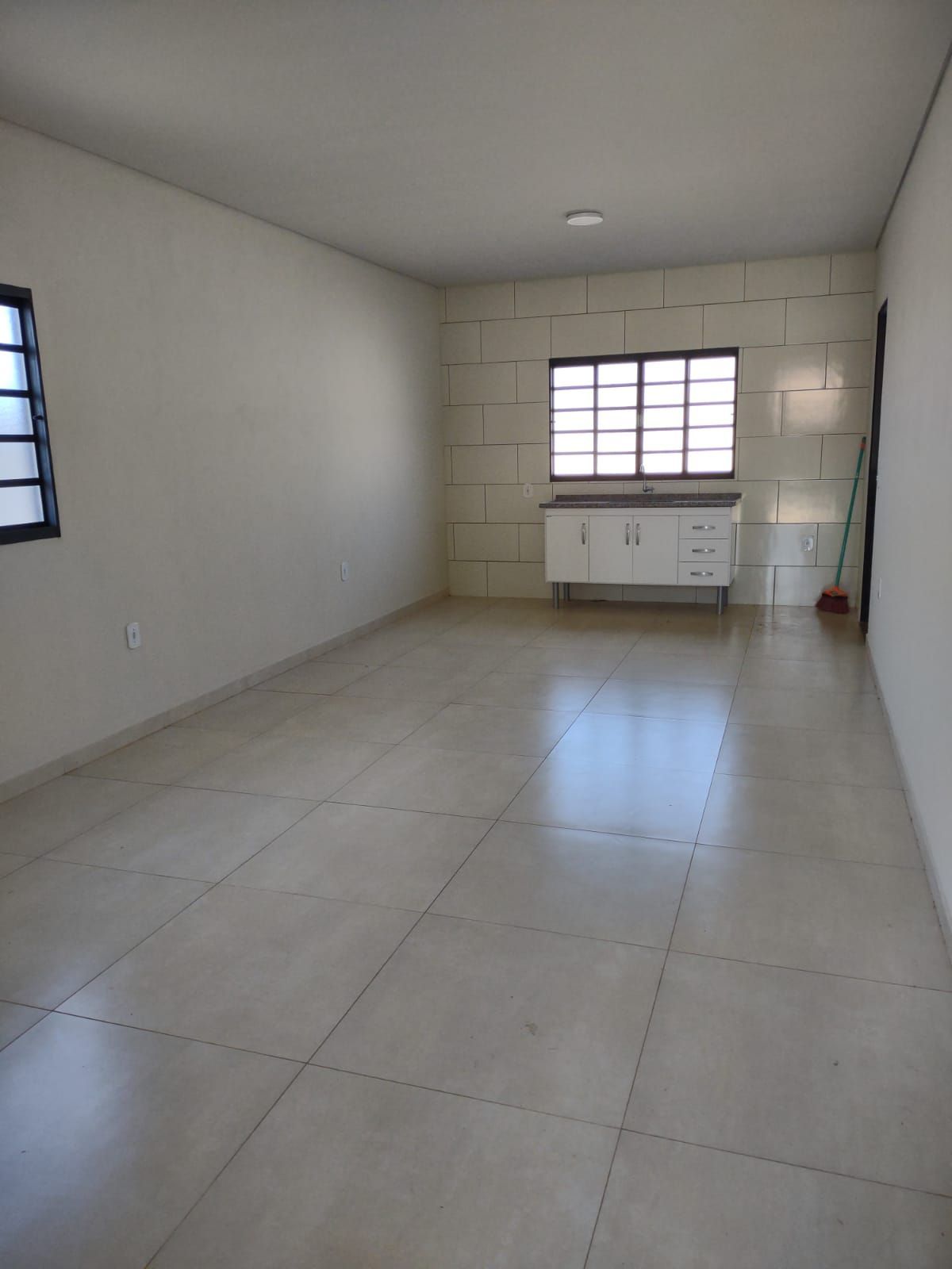 Casa à venda com 2 quartos, 84m² - Foto 7