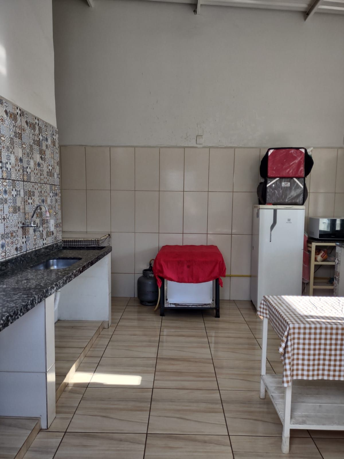 Casa à venda com 3 quartos, 200m² - Foto 4