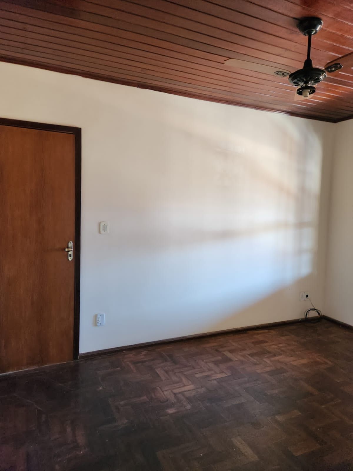 Casa à venda com 3 quartos, 145m² - Foto 14