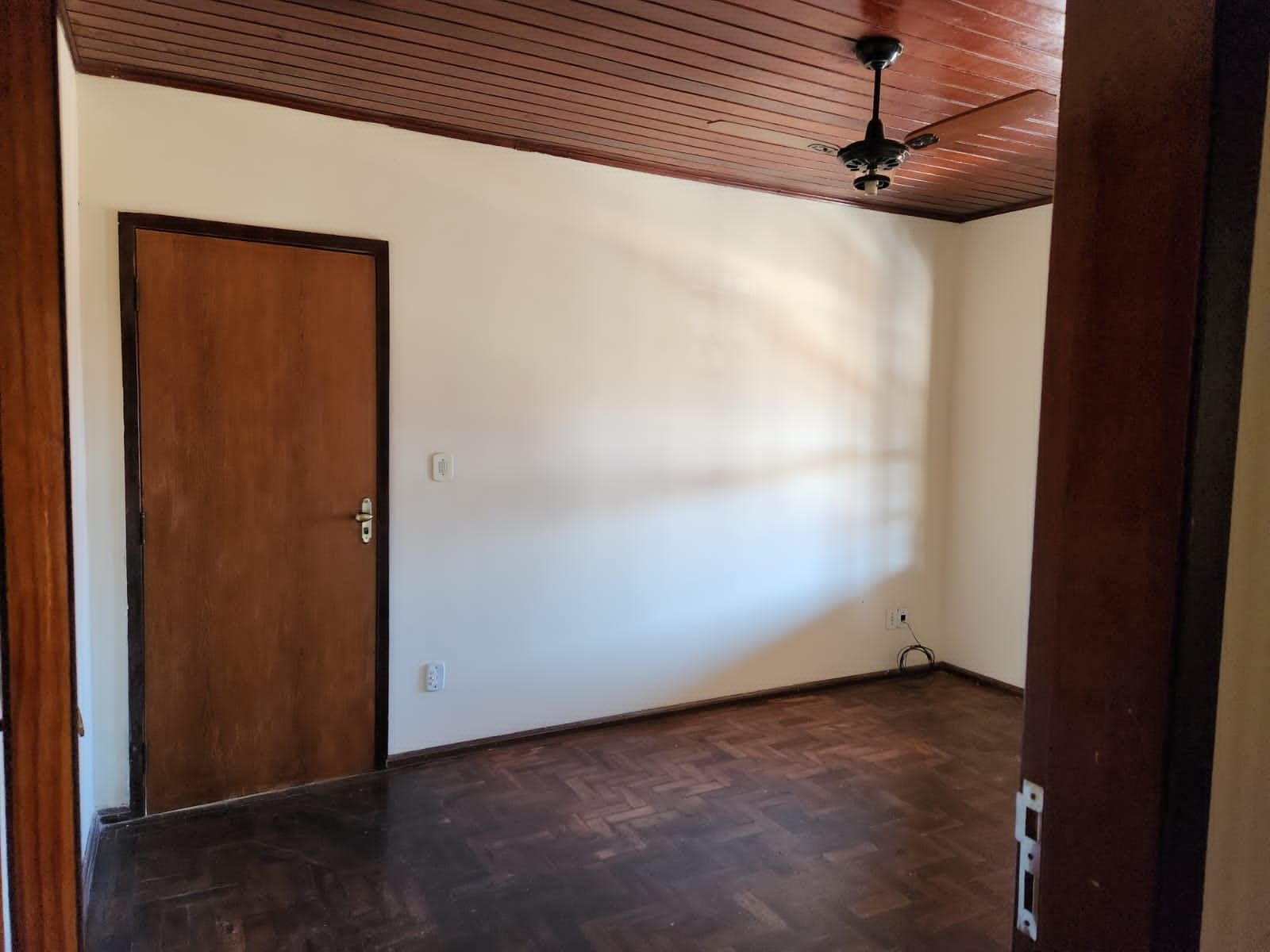 Casa à venda com 3 quartos, 145m² - Foto 18