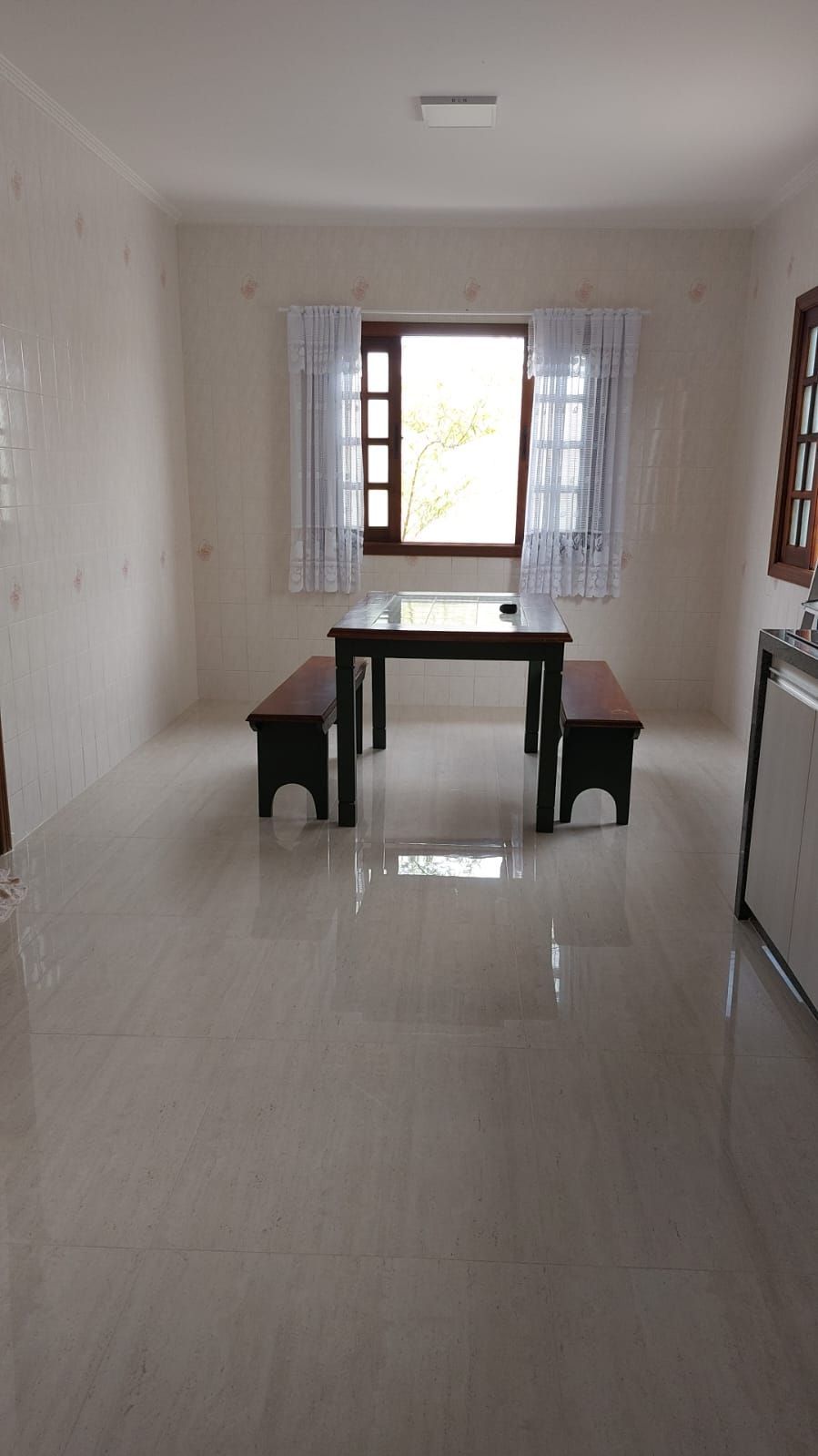 Casa à venda com 3 quartos, 169m² - Foto 6