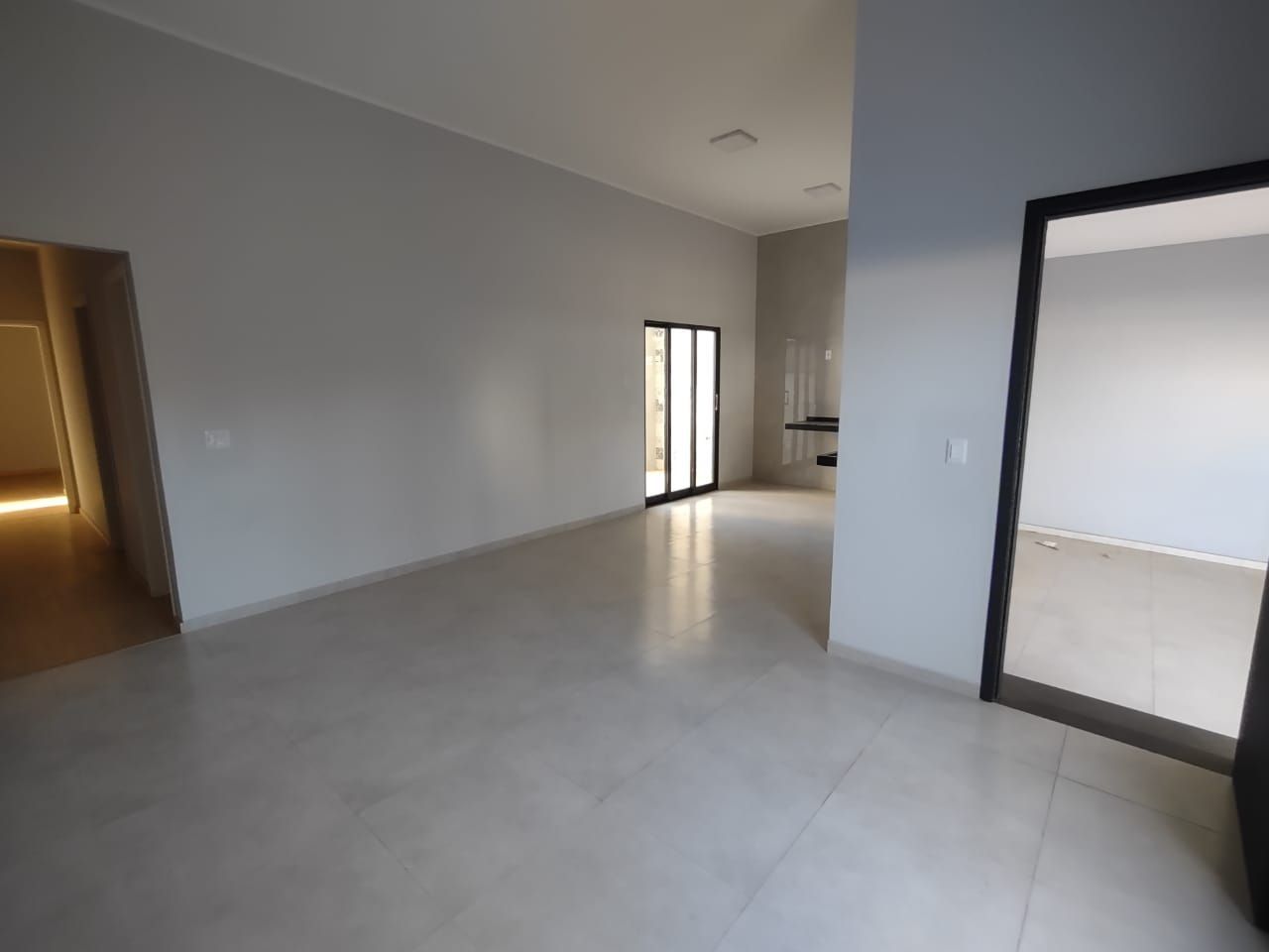 Casa à venda com 2 quartos, 116m² - Foto 4