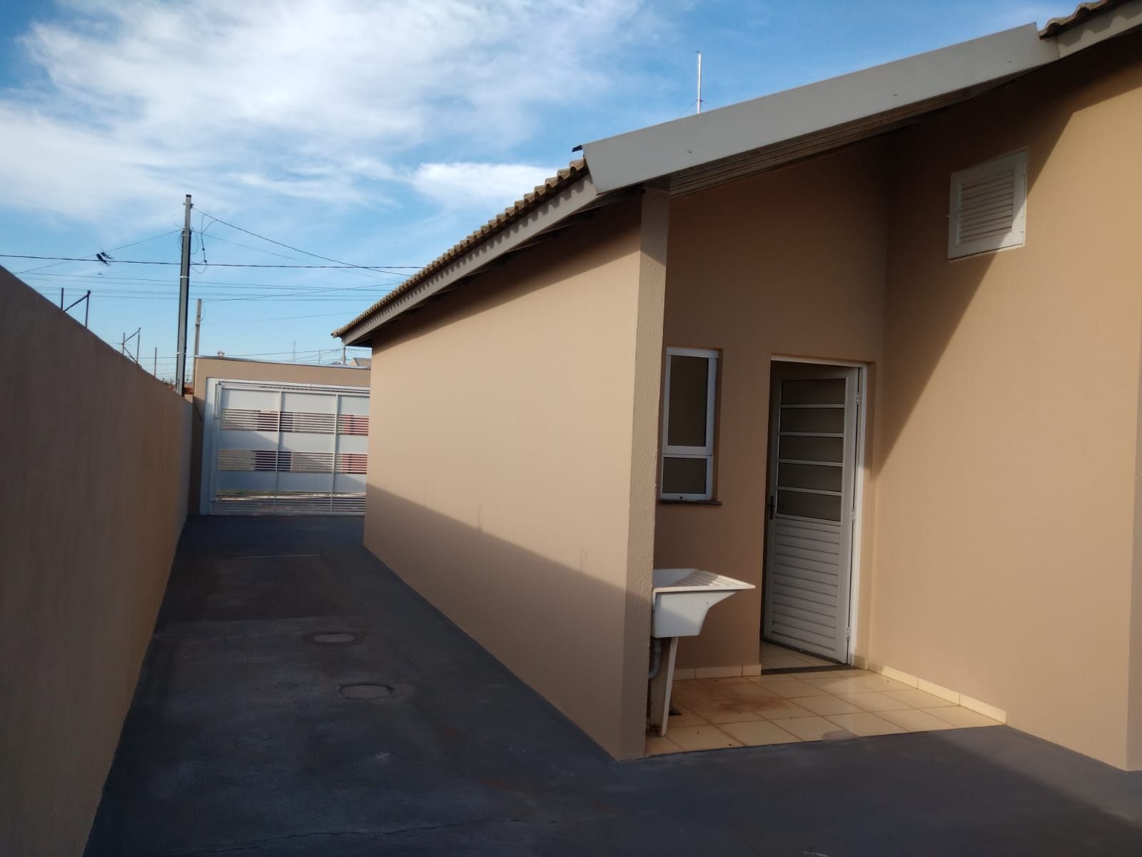 Casa à venda com 2 quartos, 80m² - Foto 6