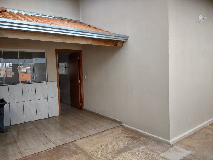 Casa à venda com 2 quartos, 68m² - Foto 5