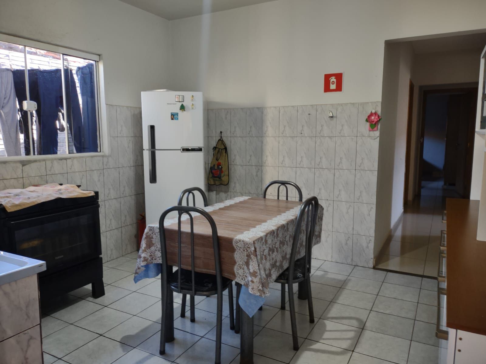 Casa à venda com 3 quartos, 200m² - Foto 11