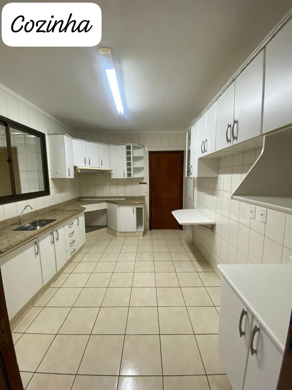 Apartamento à venda com 3 quartos, 125m² - Foto 8