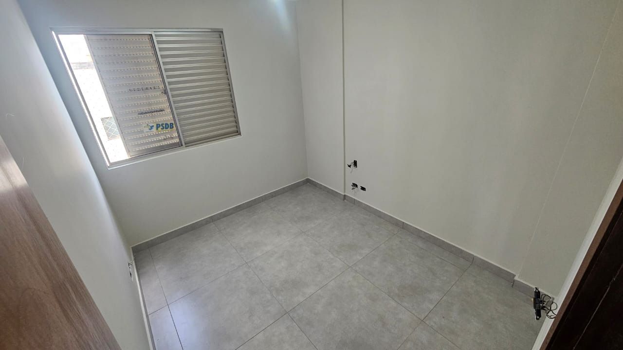 Apartamento à venda com 3 quartos, 82m² - Foto 8