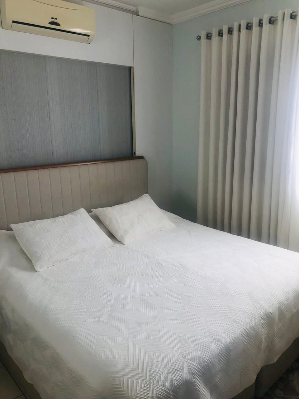 Apartamento à venda com 3 quartos, 96m² - Foto 1