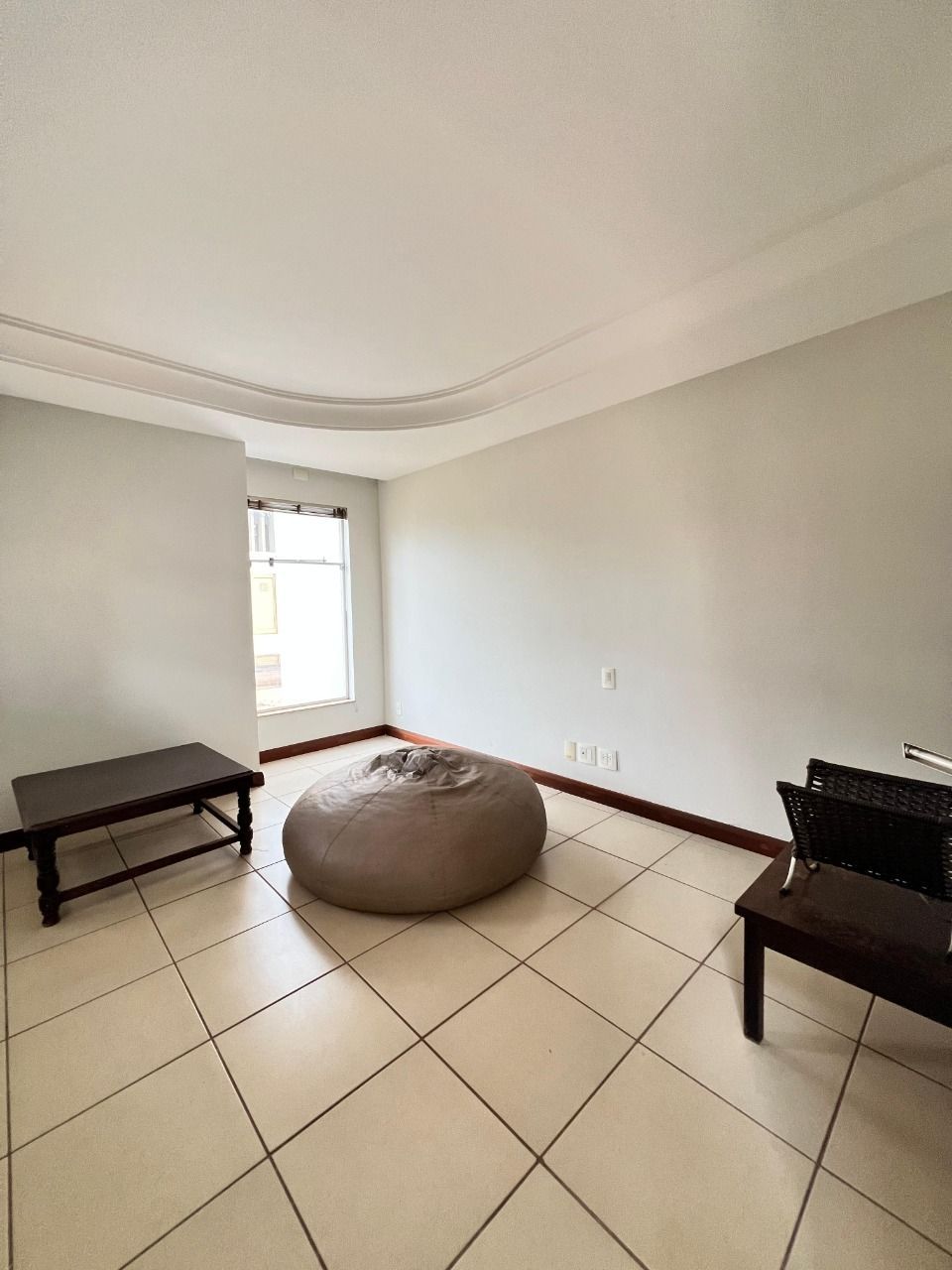 Casa, 5 quartos, 305 m² - Foto 2