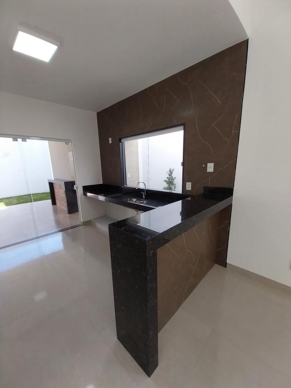 Casa à venda com 3 quartos, 165m² - Foto 11