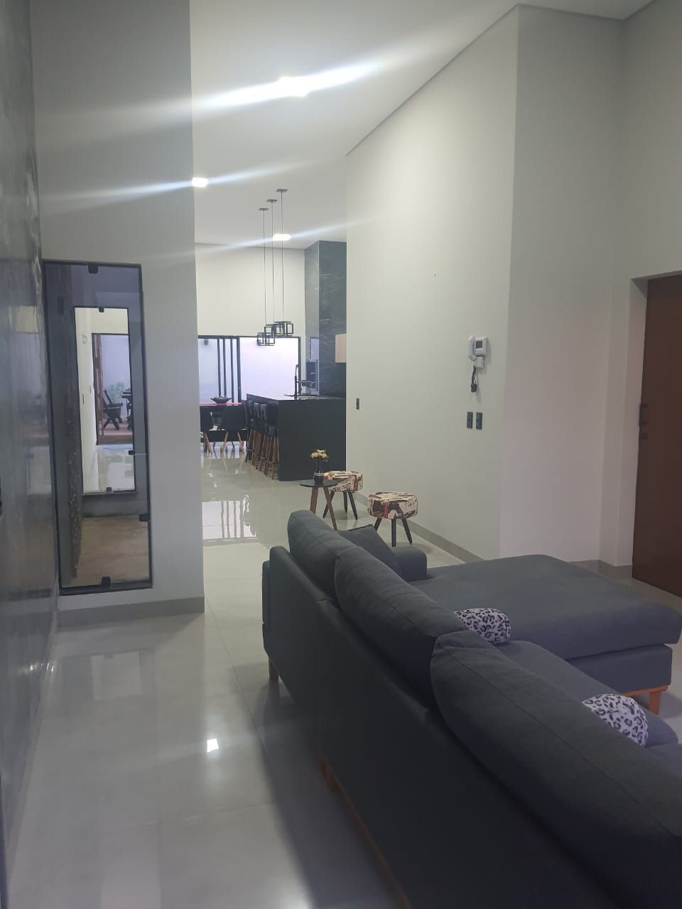 Casa à venda com 3 quartos, 122m² - Foto 2