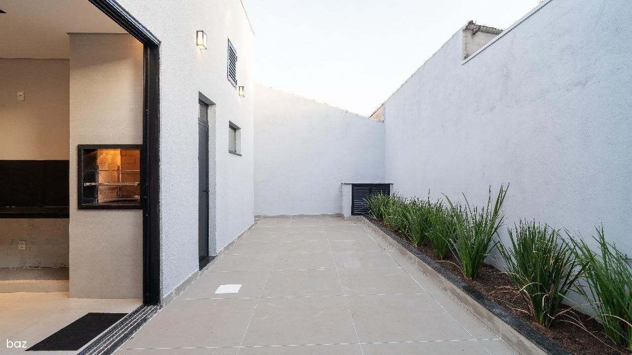 Casa à venda com 3 quartos, 125m² - Foto 16