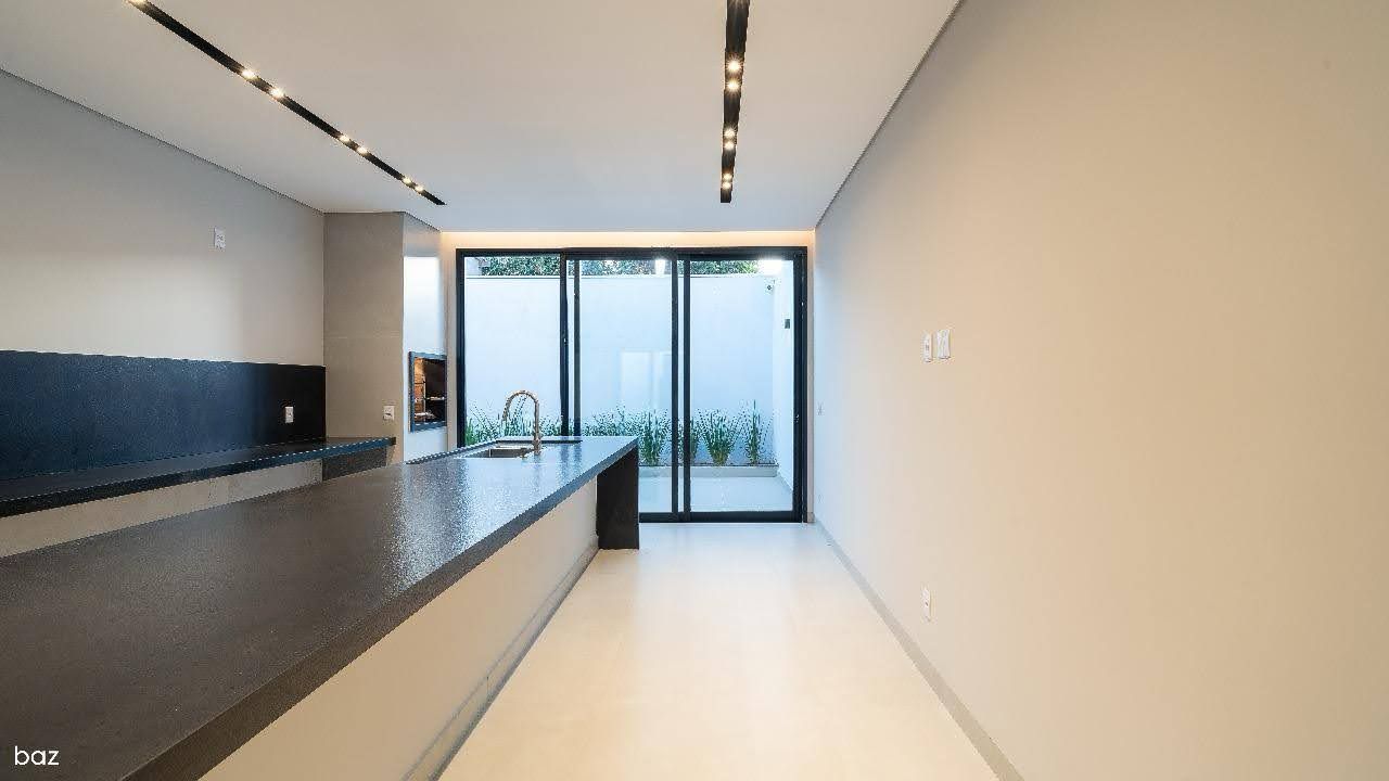 Casa à venda com 3 quartos, 125m² - Foto 17