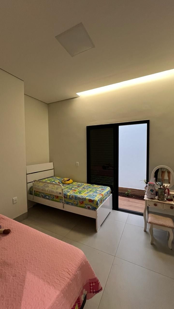 Casa à venda com 4 quartos, 170m² - Foto 8