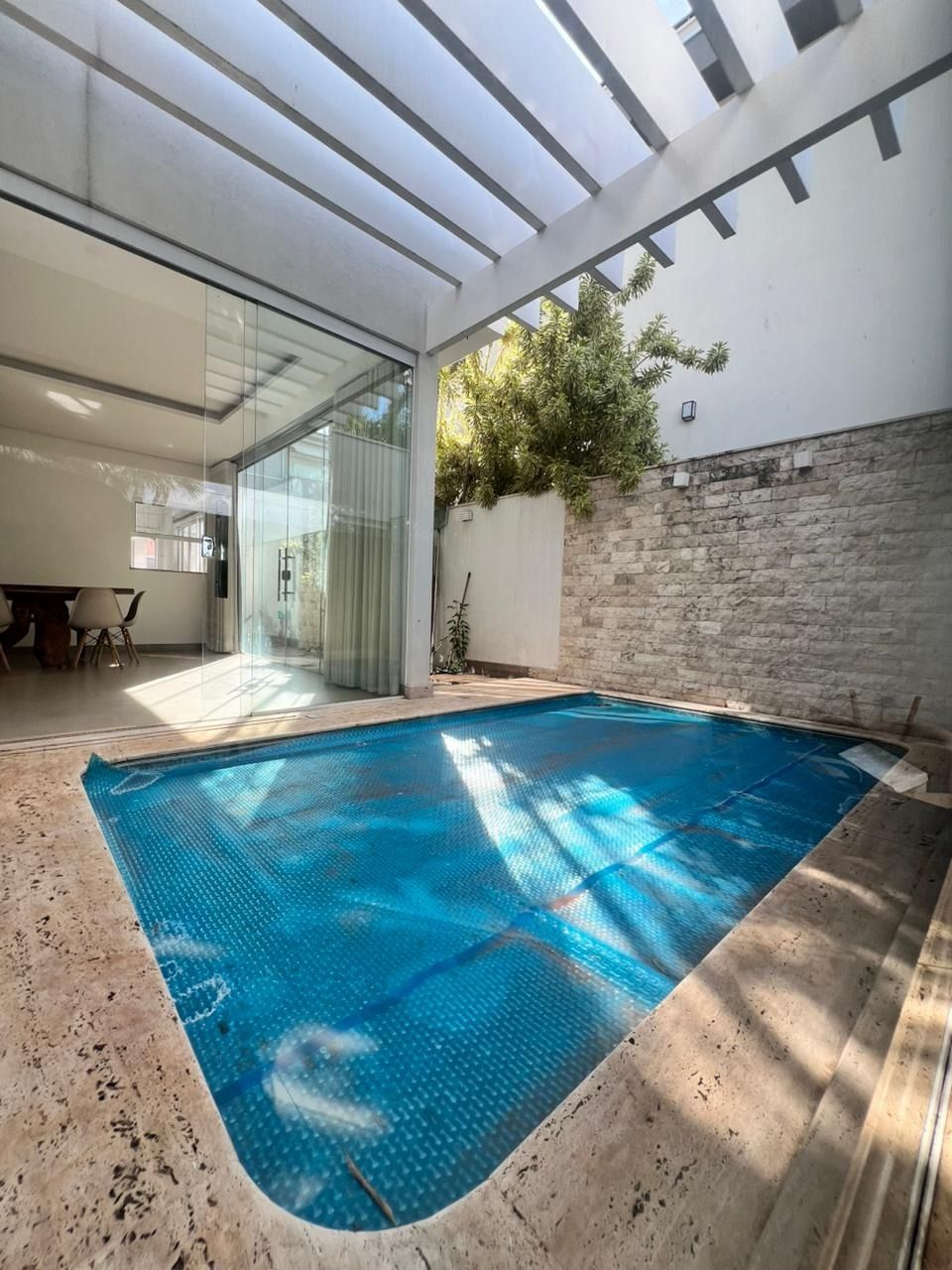 Casa de Condomínio, 4 quartos - Foto 1