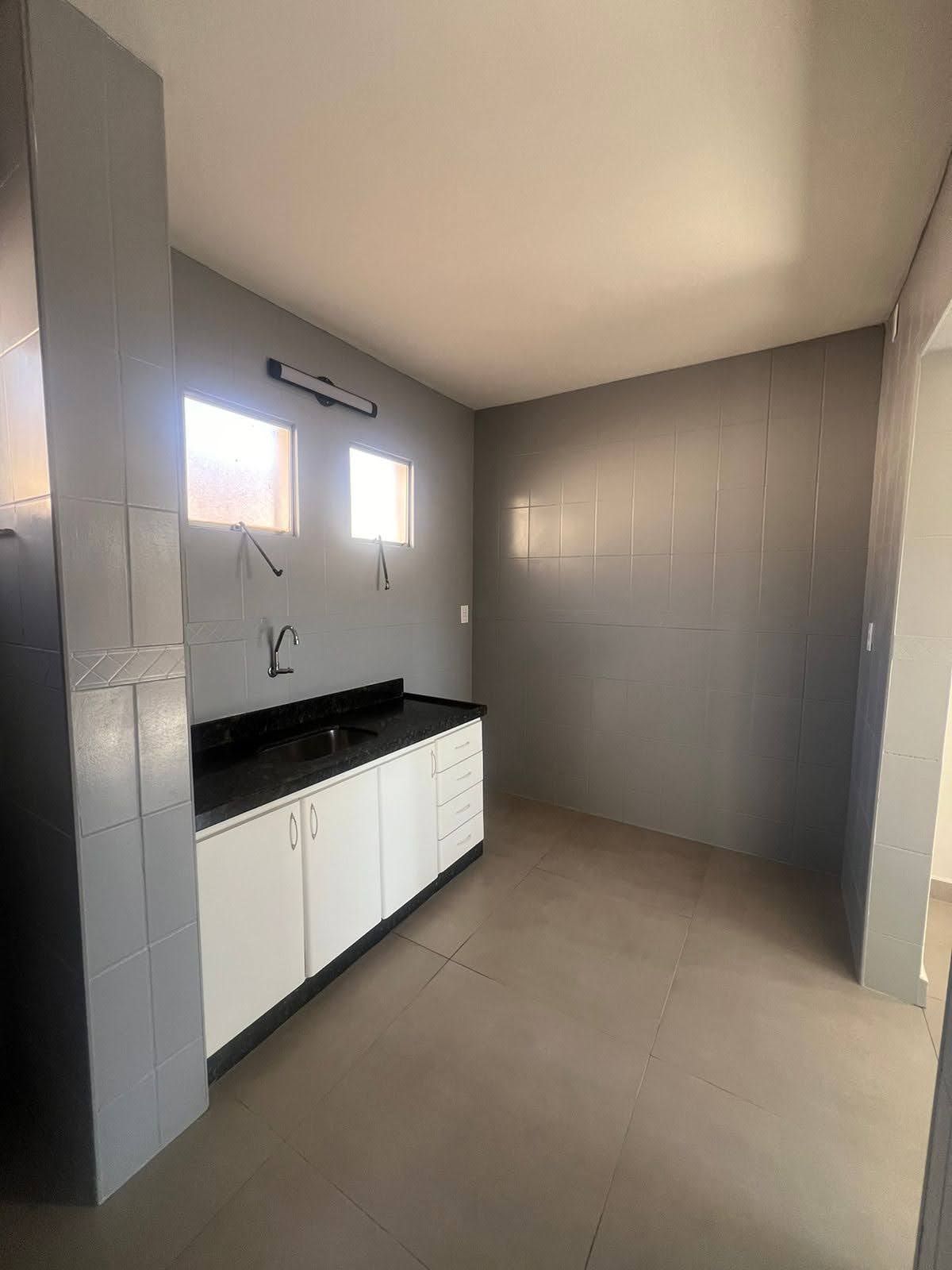 Apartamento à venda com 2 quartos, 46m² - Foto 3