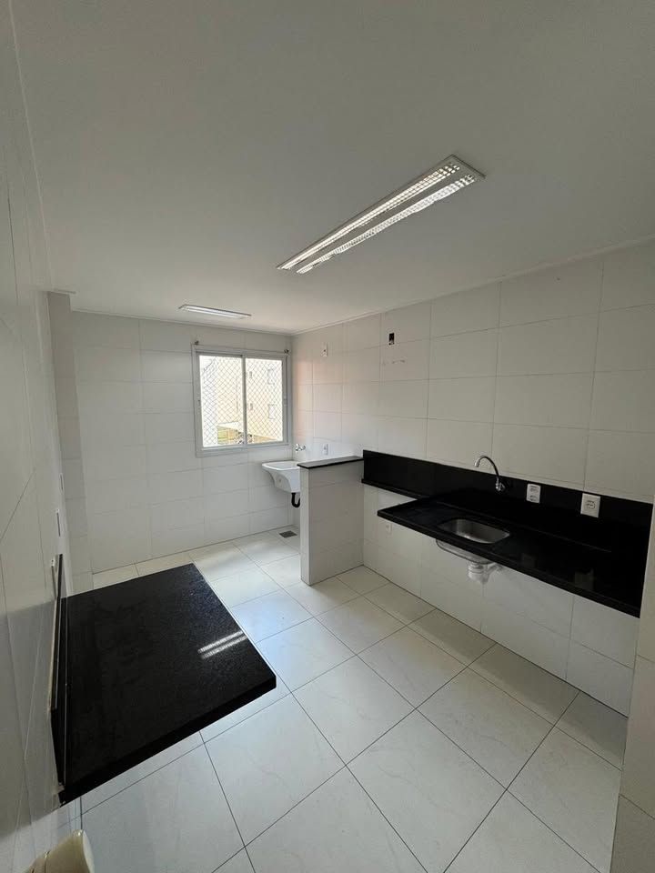 Apartamento à venda com 2 quartos, 80m² - Foto 1