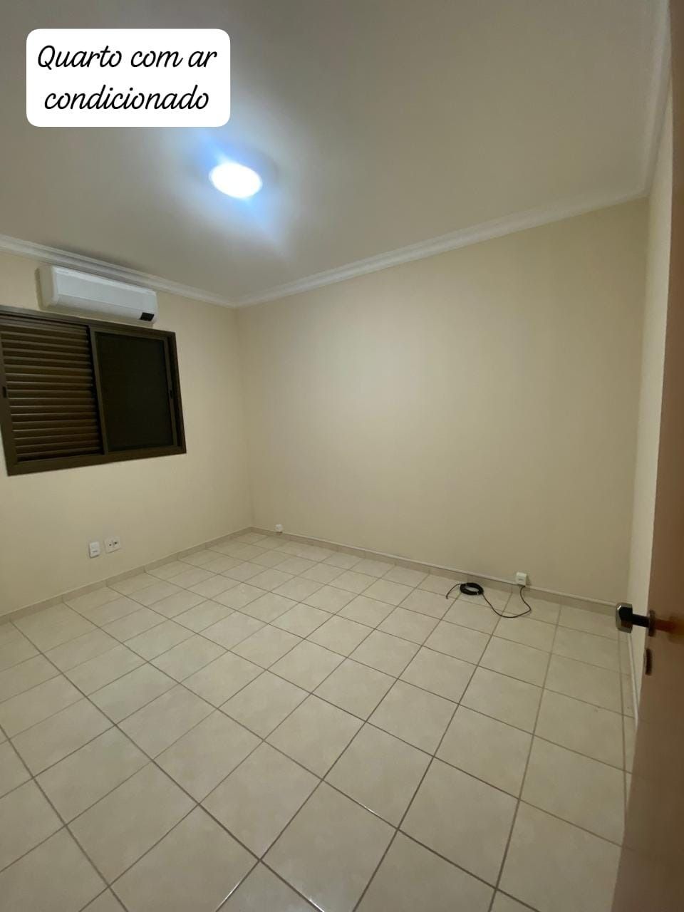 Apartamento à venda com 3 quartos, 125m² - Foto 2