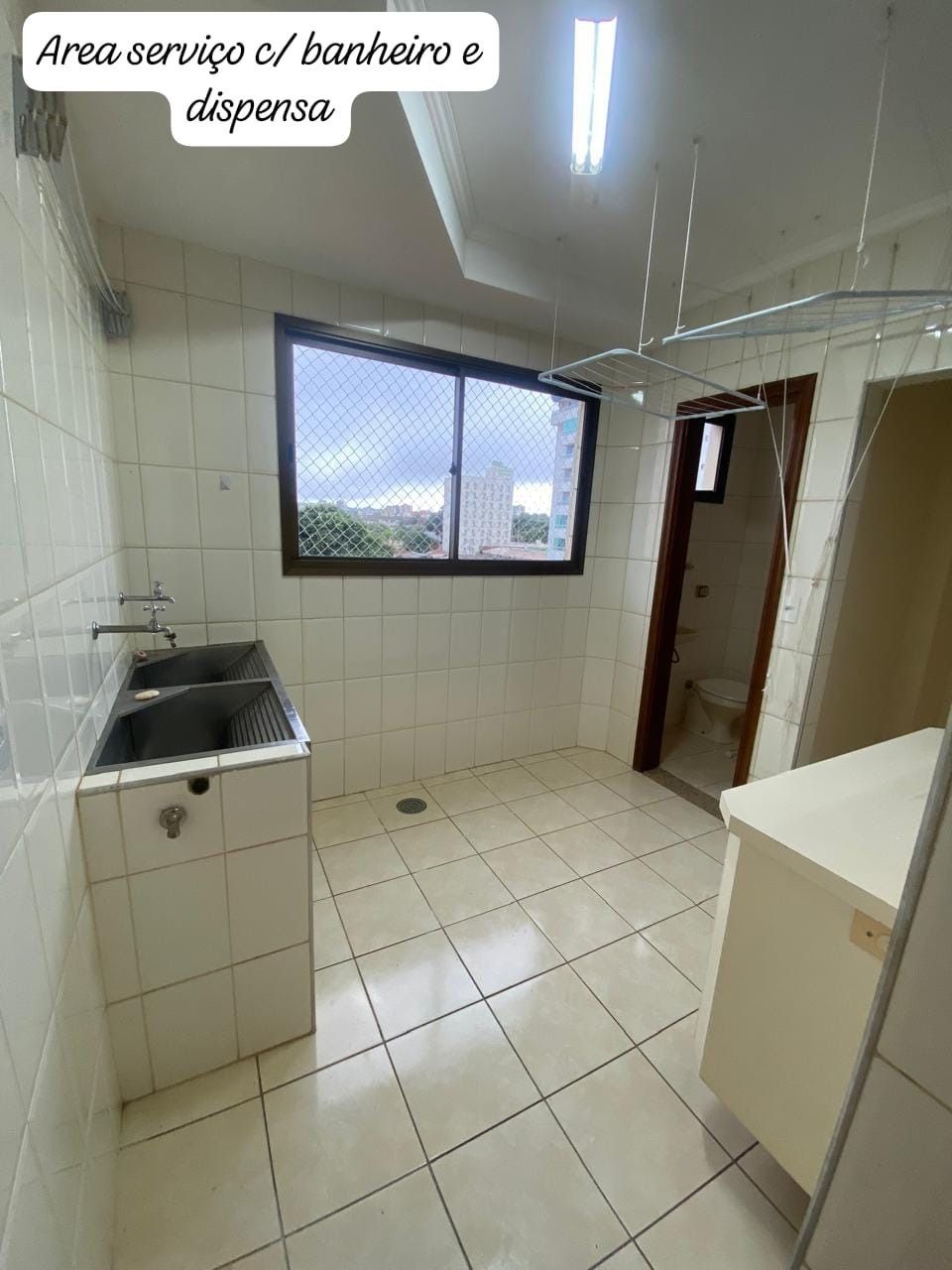 Apartamento à venda com 3 quartos, 125m² - Foto 4