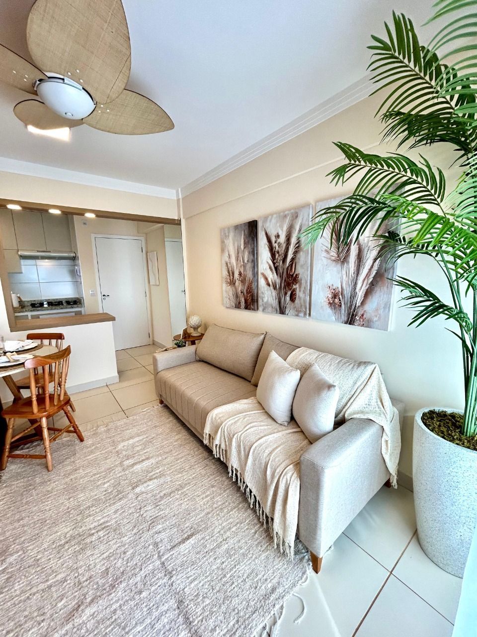 Apartamento à venda com 2 quartos, 57m² - Foto 3