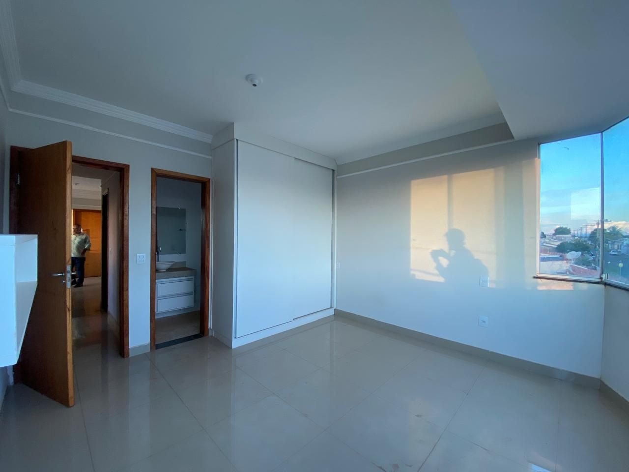 Apartamento à venda com 3 quartos, 80m² - Foto 3