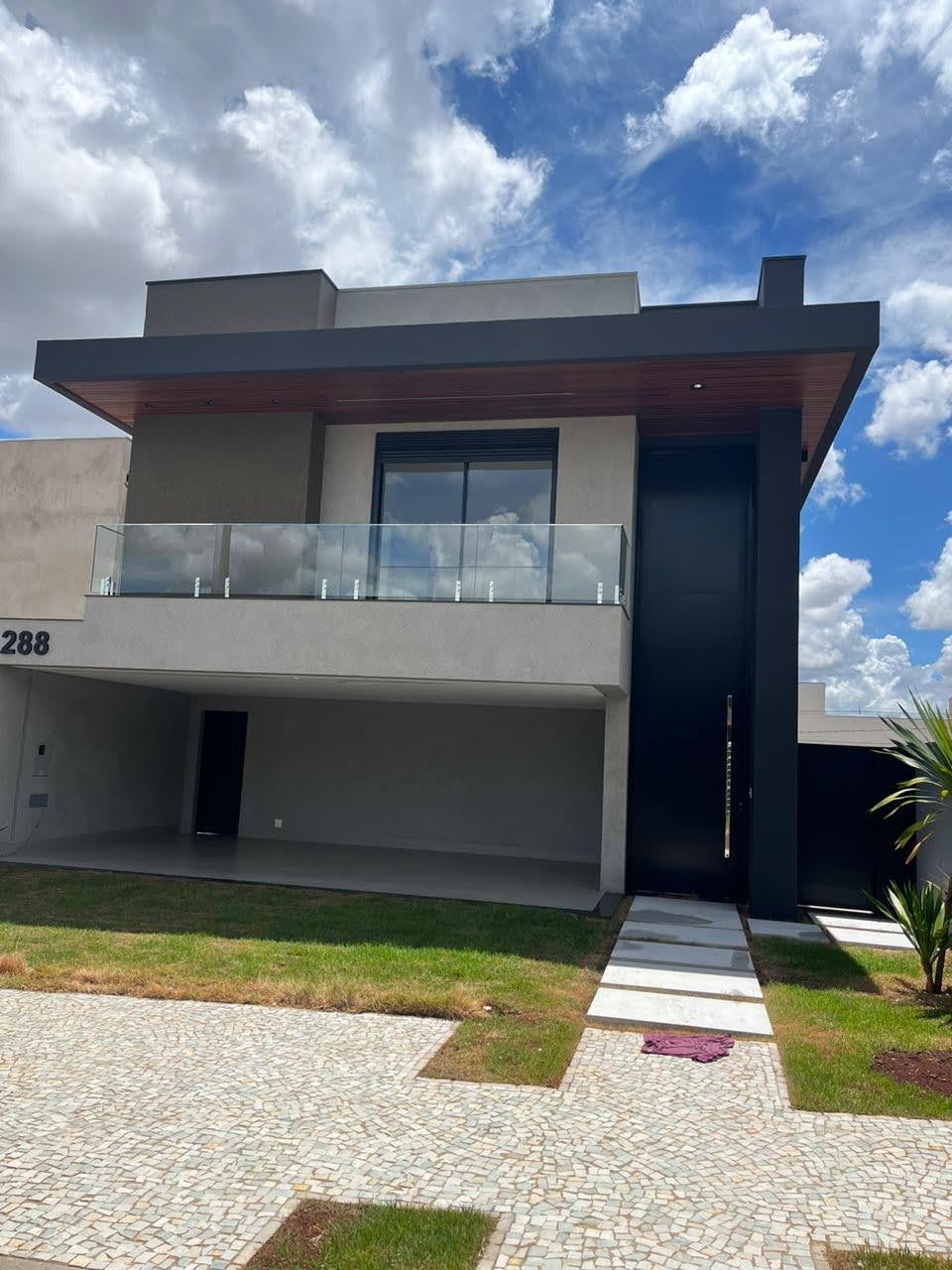 Casa de Condomínio à venda com 4 quartos, 285m² - Foto 3