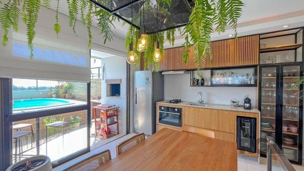 Cobertura à venda com 3 quartos, 142m² - Foto 2