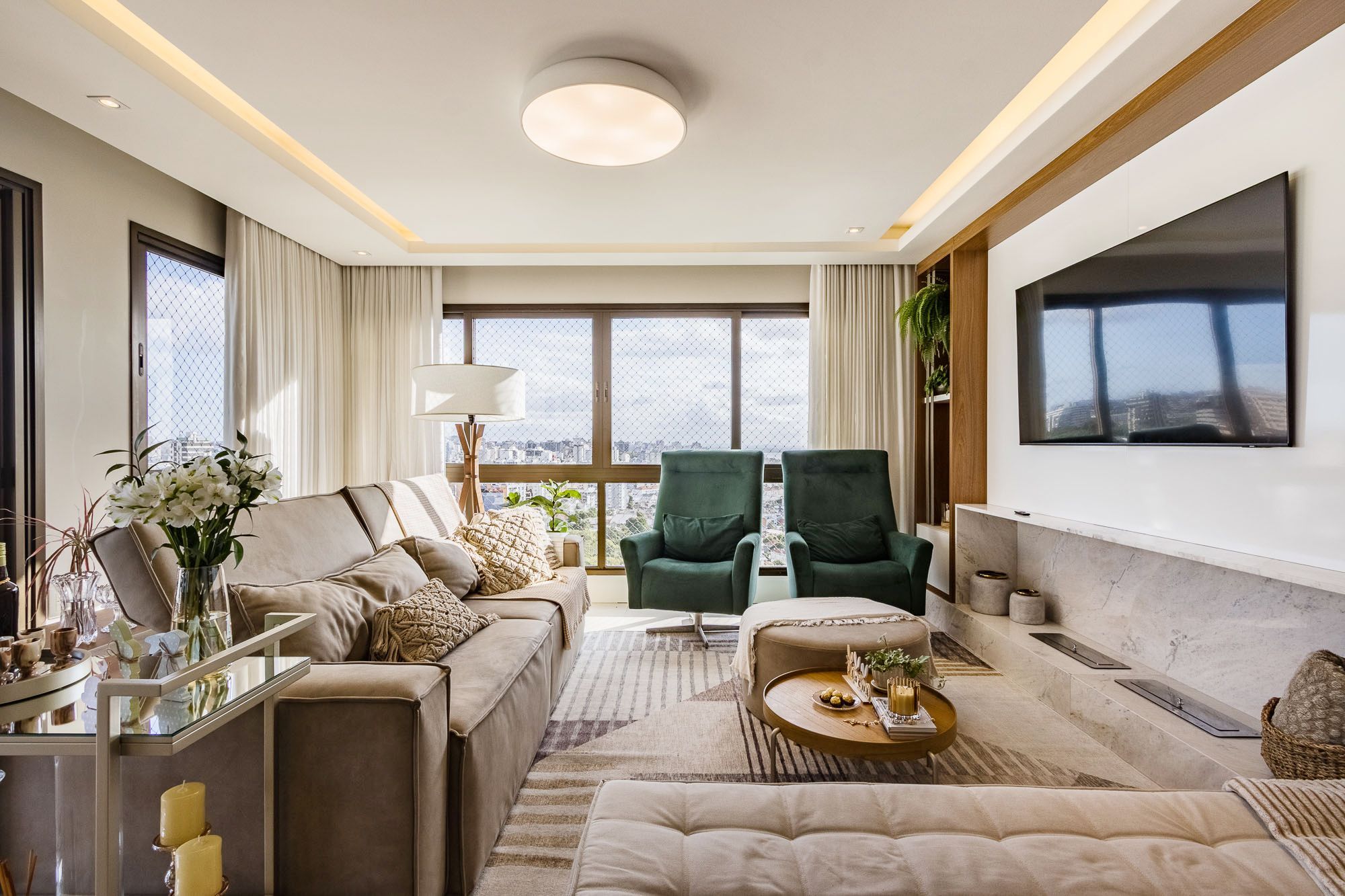 Apartamento à venda com 3 quartos, 123m² - Foto 3