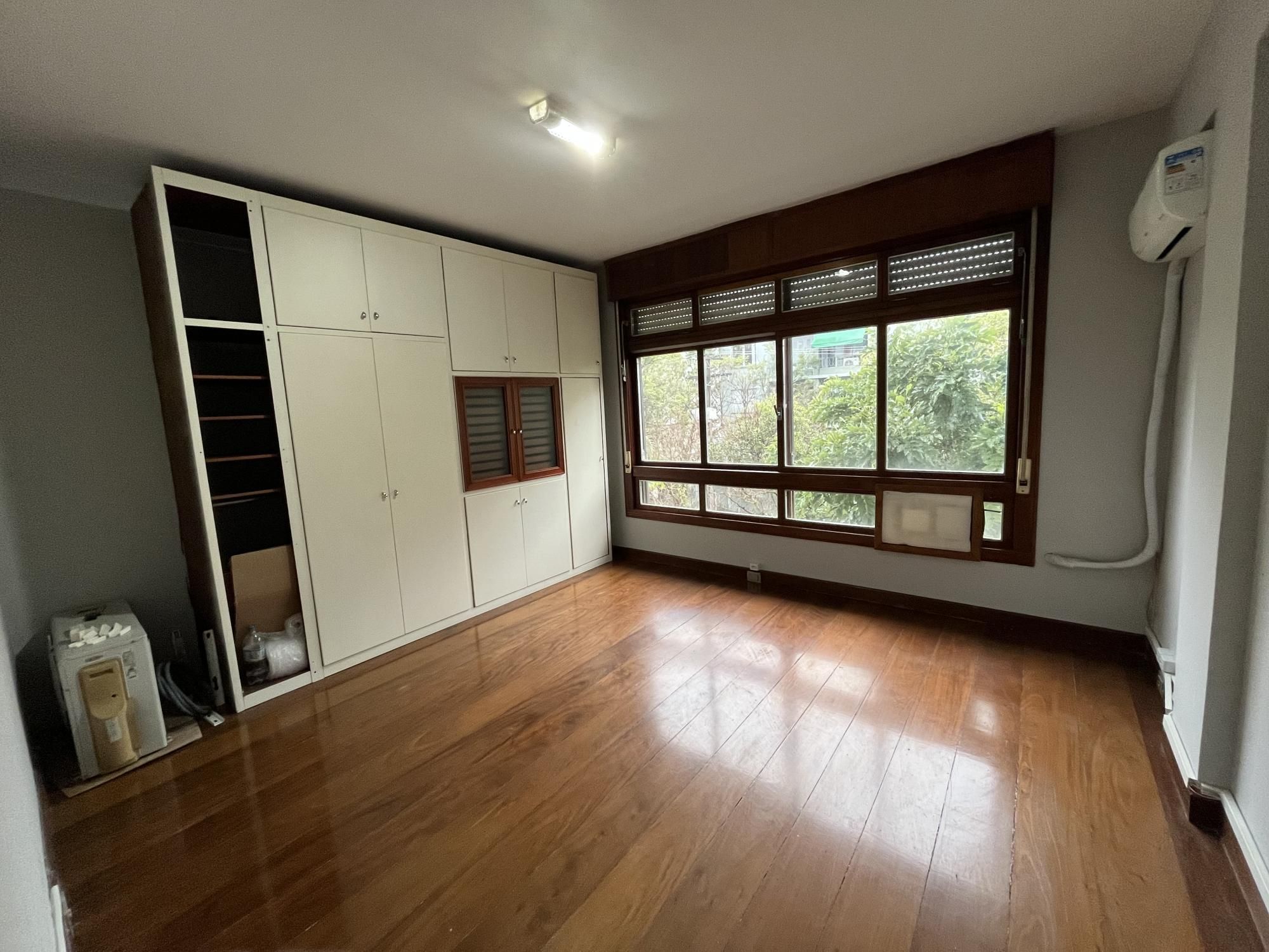Apartamento à venda com 3 quartos, 249m² - Foto 18