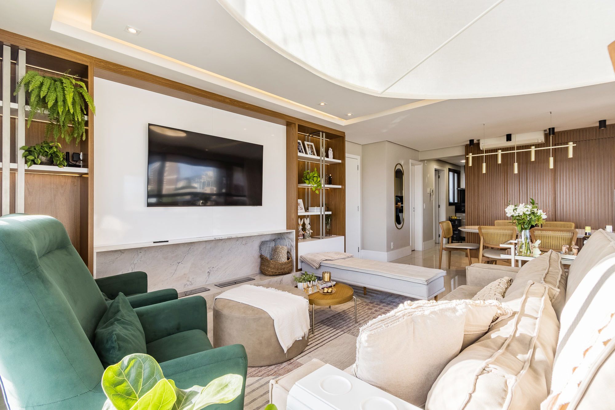 Apartamento à venda com 3 quartos, 123m² - Foto 6
