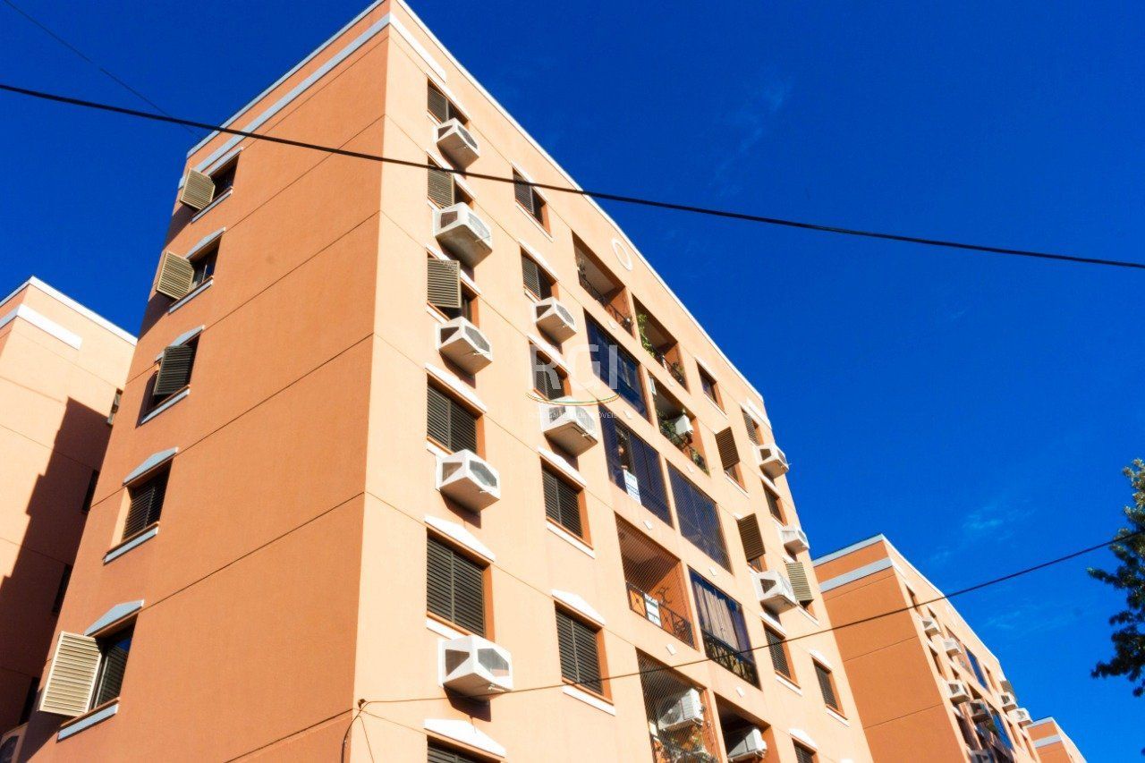 Apartamento com 67m², 3 dormitórios no bairro Petrópolis em Porto Alegre para Comprar