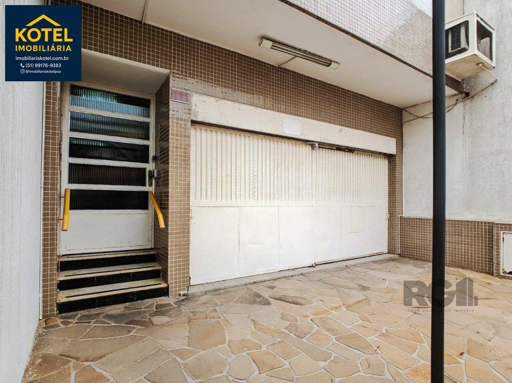Apartamento de 2 quartos e suíte no bairro Menino Deus em Porto Alegre