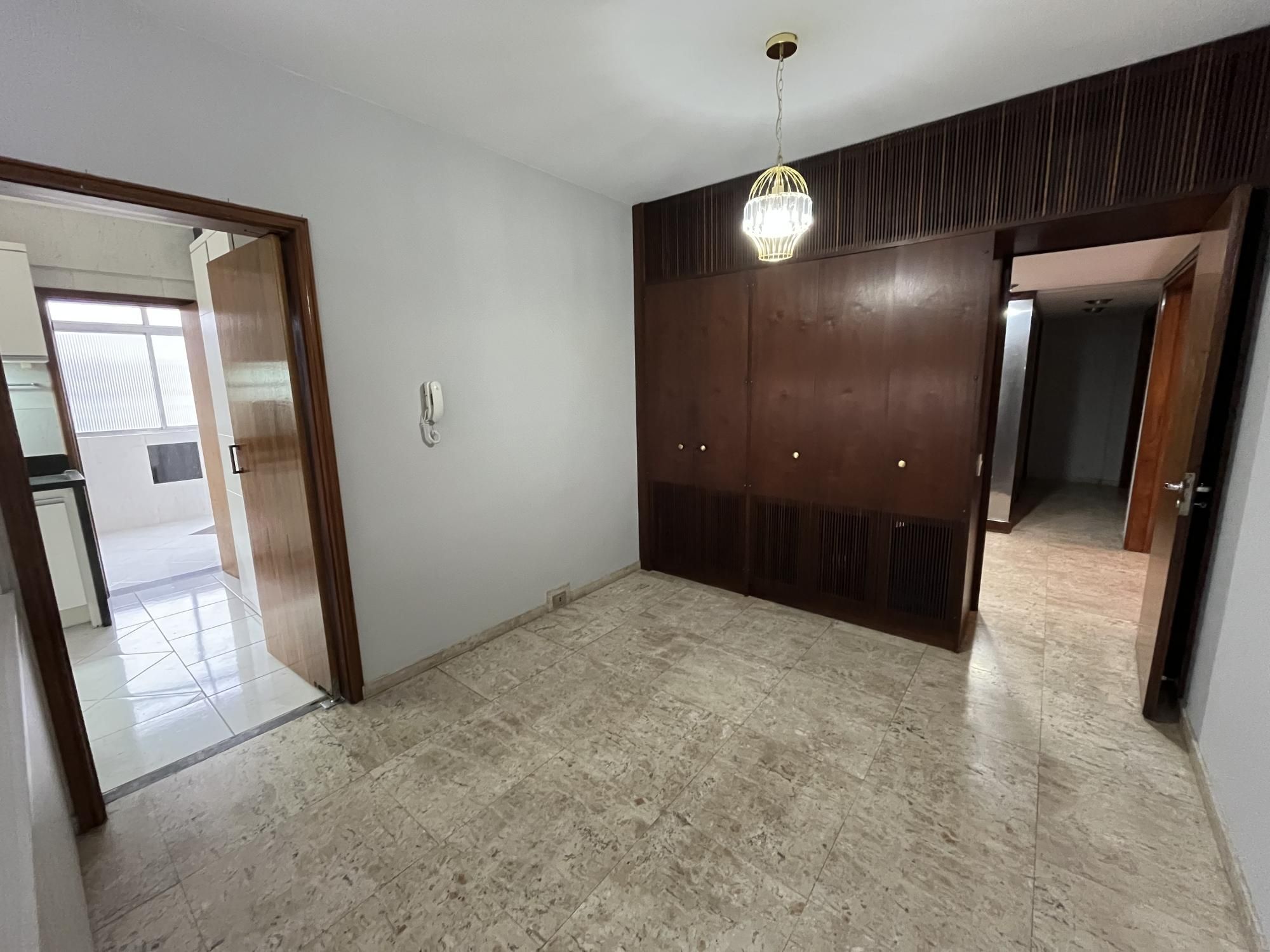 Apartamento à venda com 3 quartos, 249m² - Foto 15