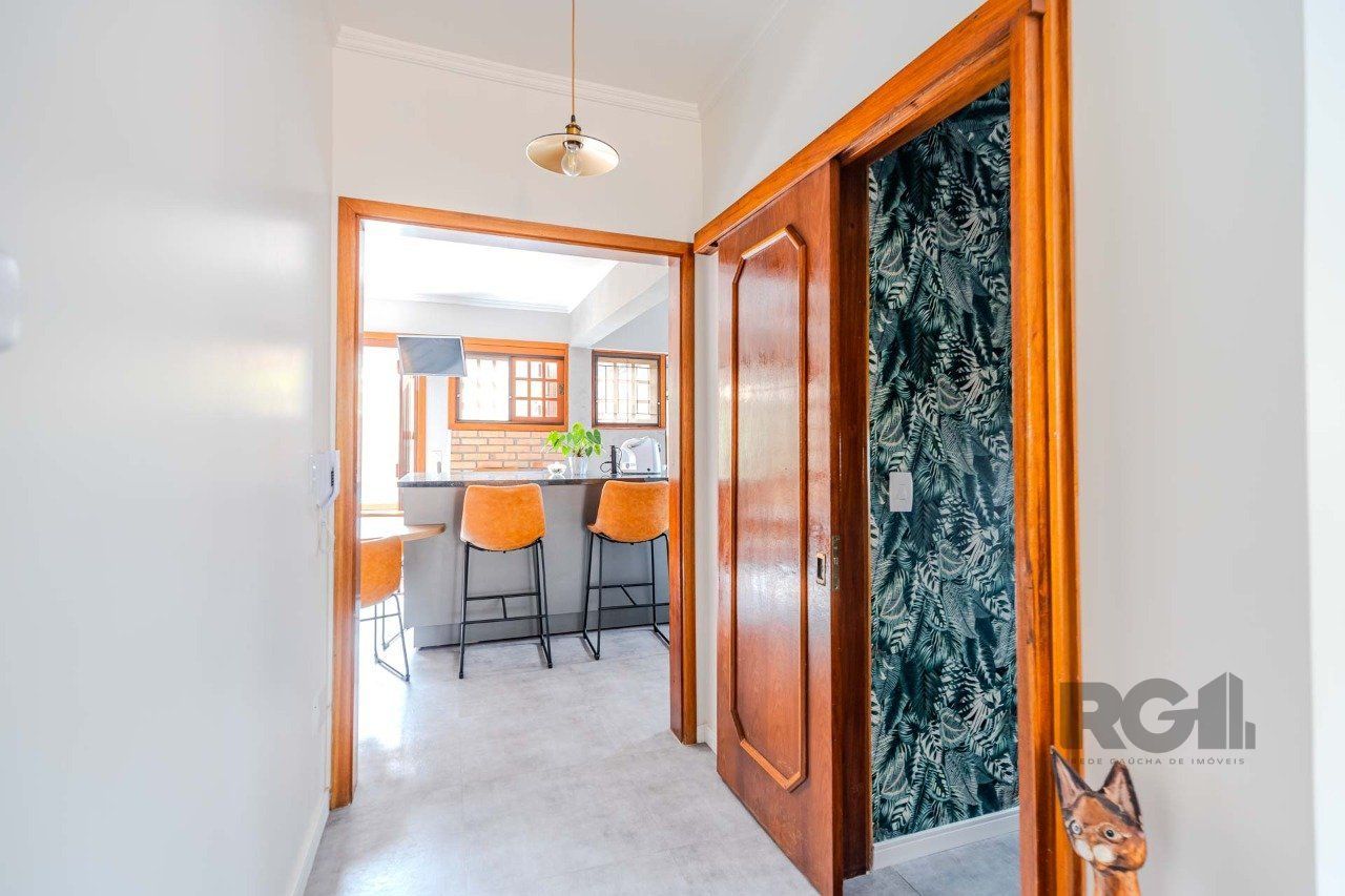 Casa de Condomínio à venda com 3 quartos, 221m² - Foto 9