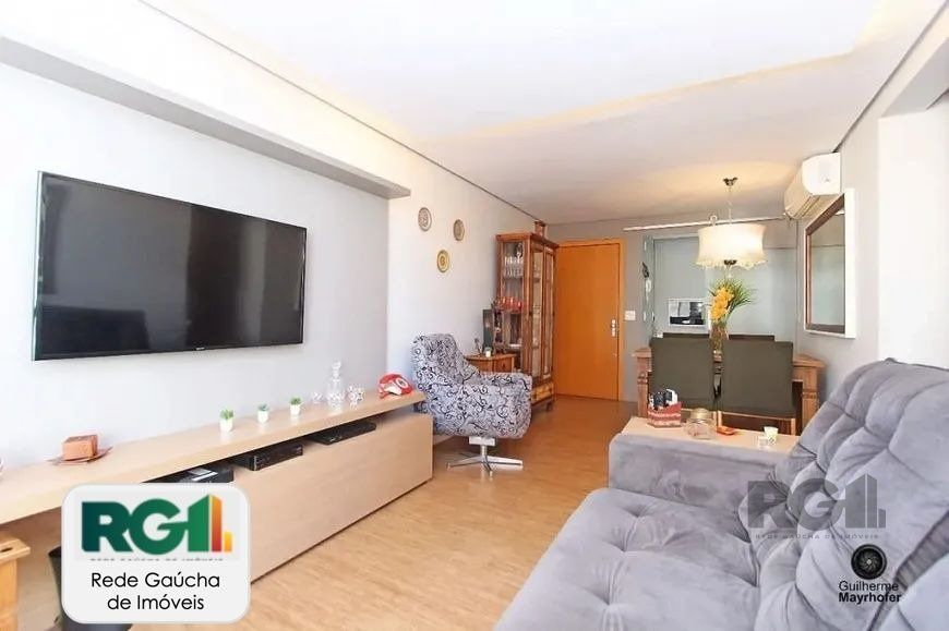 Apartamento à venda com 89m², 3 quartos, 1 suíte, 2 vagas no bairro Passo d'Areia em Porto Alegre