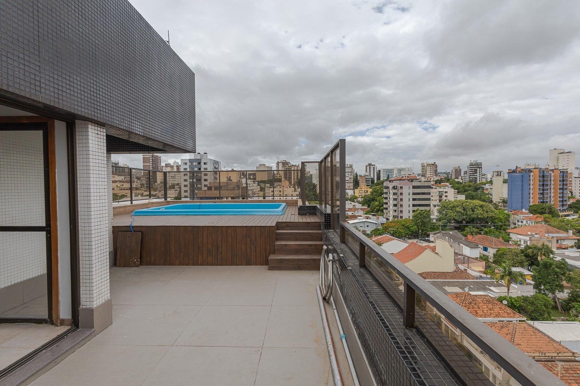 Cobertura com 211m², 3 dormitórios no bairro São João em Porto Alegre para Comprar