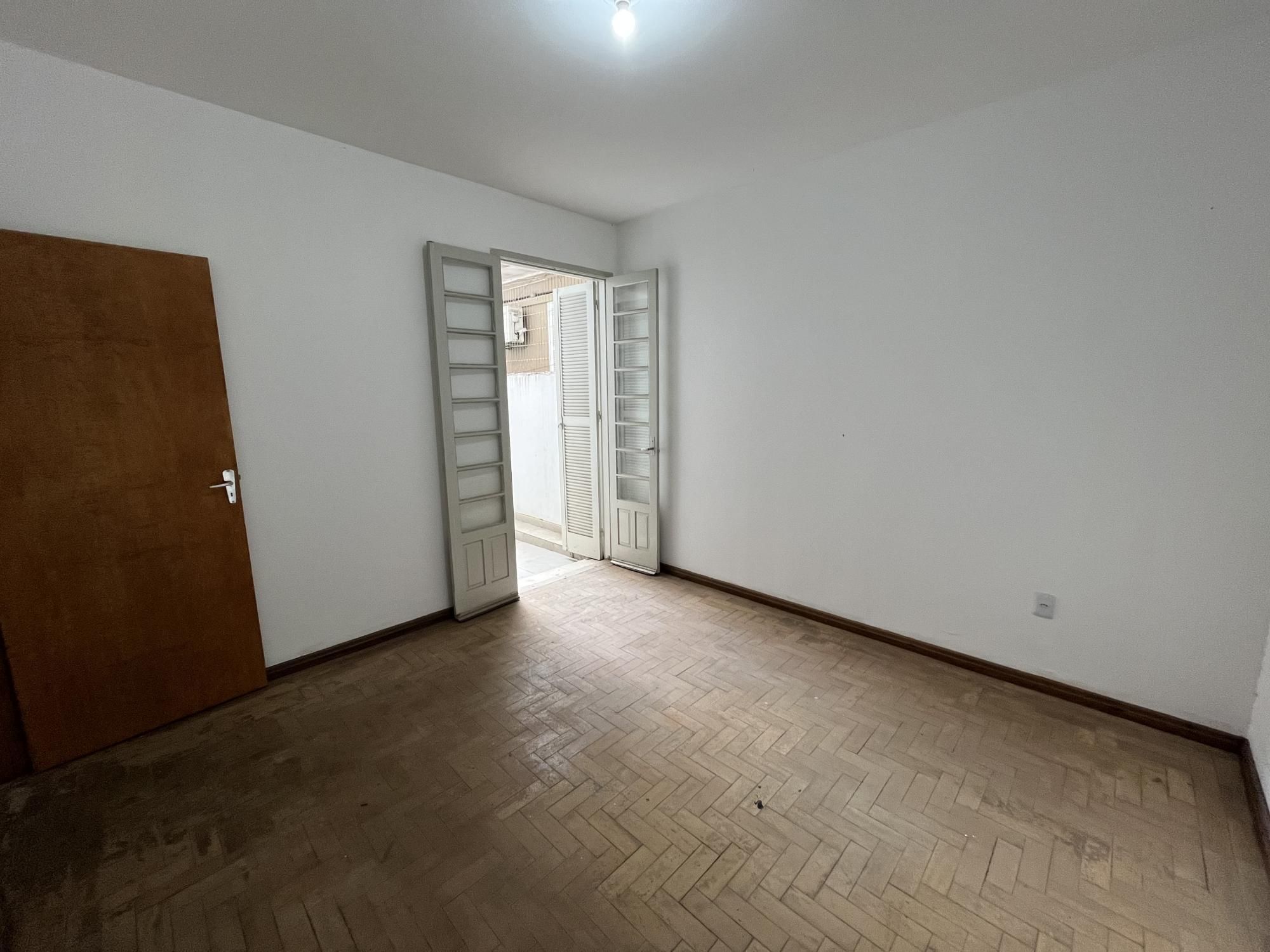 Apartamento à venda com 2 quartos, 66m² - Foto 17