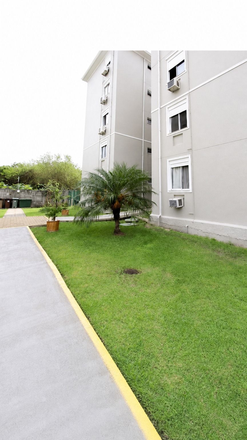 Apartamento, 3 dormitórios, 1 Suíte, elevador, e 2 vagas de Garagem no Bairro Humaíta-RS