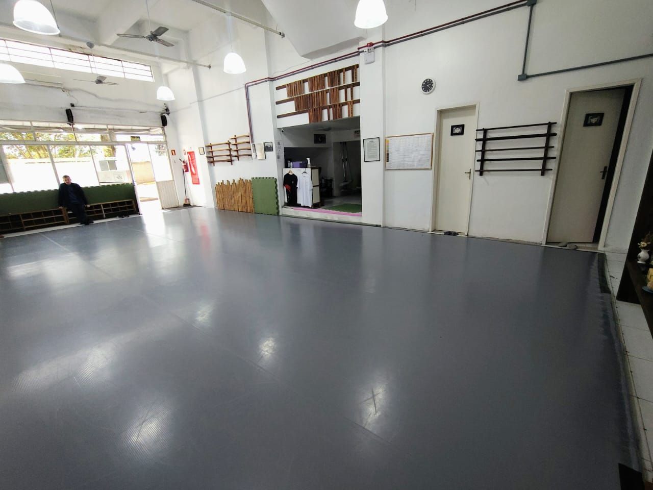Loja, 1 sala, à venda, 90 m², Floresta - Porto Alegre — foto 3