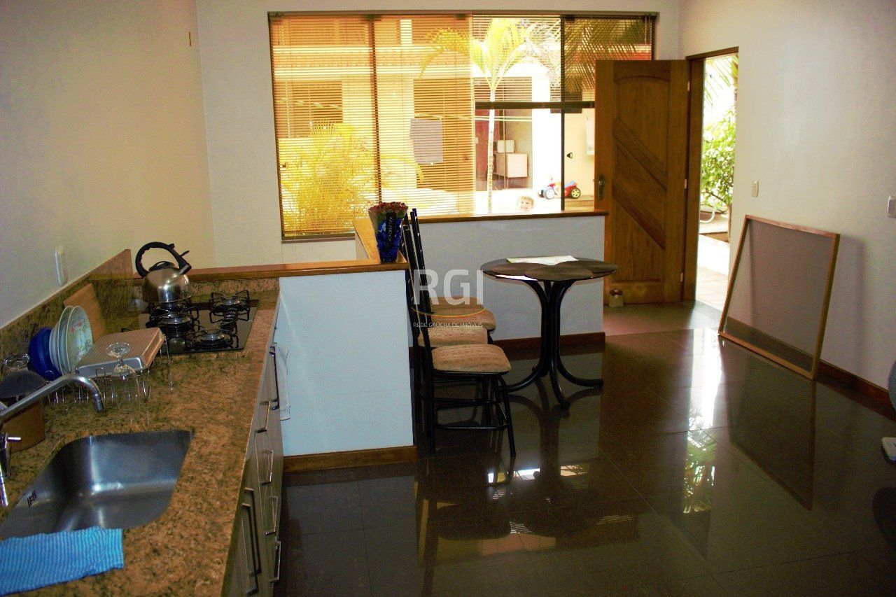 Casa, 2 quartos, 235 m² - Foto 8