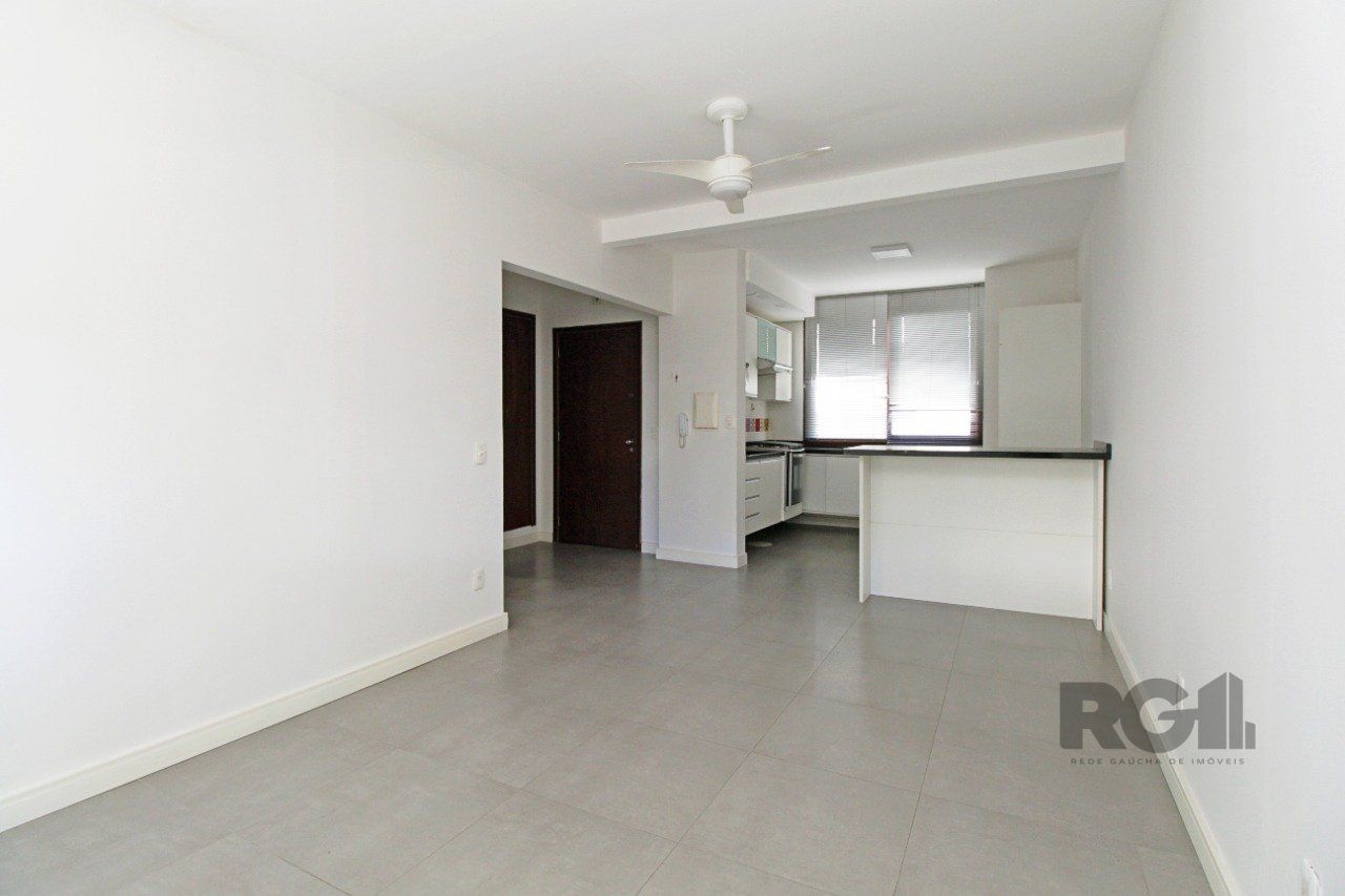 Apartamento à venda com 2 quartos, 59m² - Foto 11