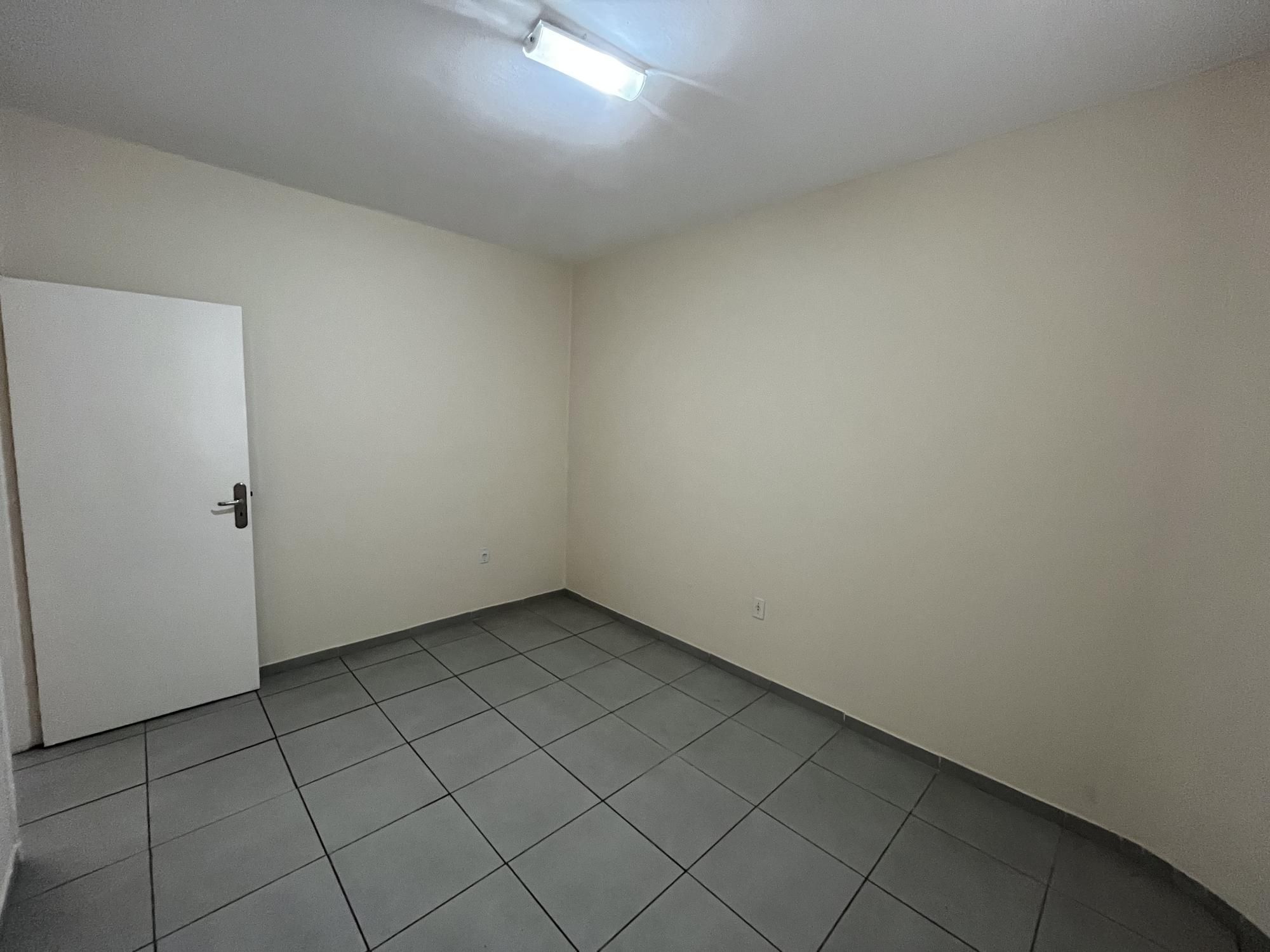 Apartamento à venda com 3 quartos, 103m² - Foto 12