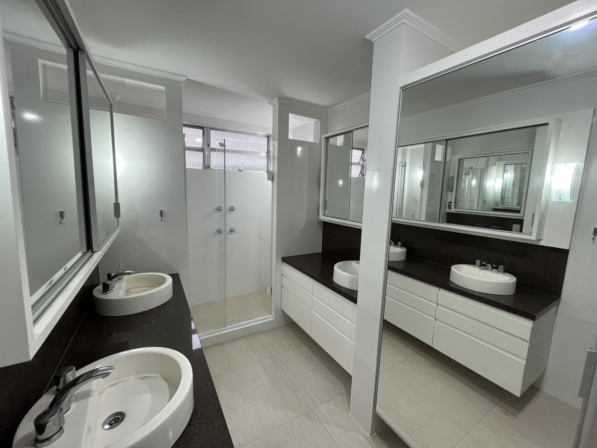 Apartamento à venda com 3 quartos, 249m² - Foto 33