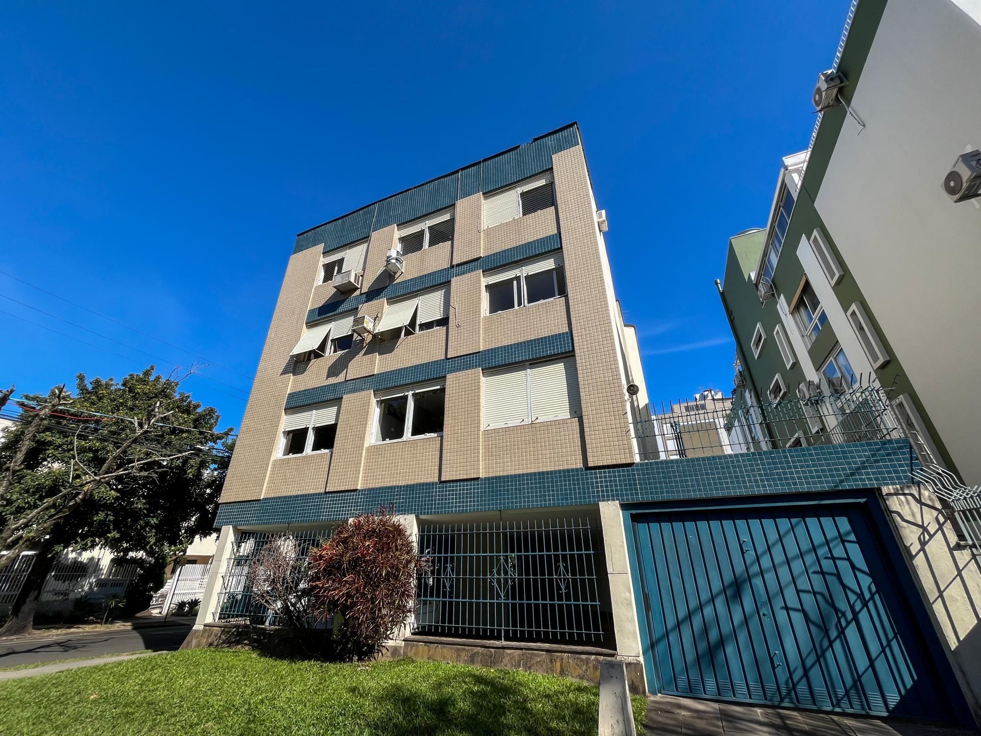 Apartamento à venda com 109m², 3 quartos, 1 suíte, 1 vaga no bairro Petrópolis em Porto Alegre