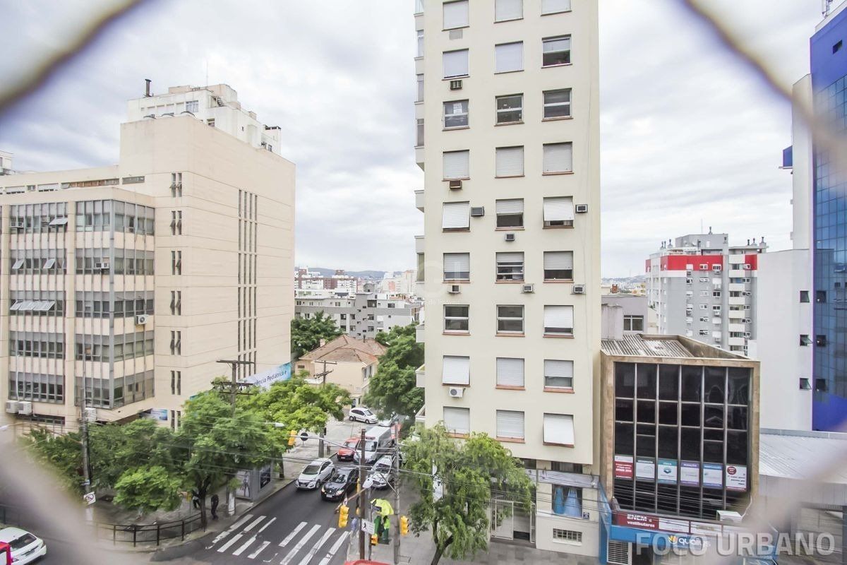 Apartamento à venda com 4 quartos, 155m² - Foto 11