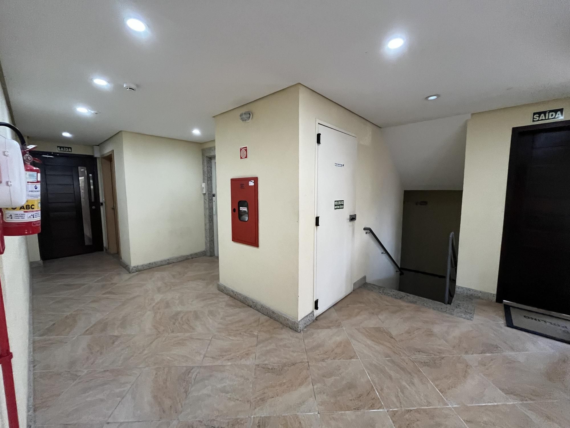 Apartamento à venda com 68m², 2 quartos, 1 suíte, 1 vaga no bairro Partenon em Porto Alegre