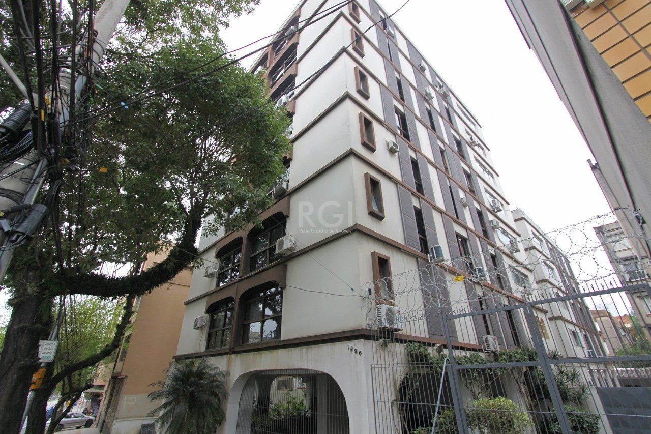 Apartamento à venda com 115m², 3 quartos, 1 suíte, 1 vaga no bairro Rio Branco em Porto Alegre