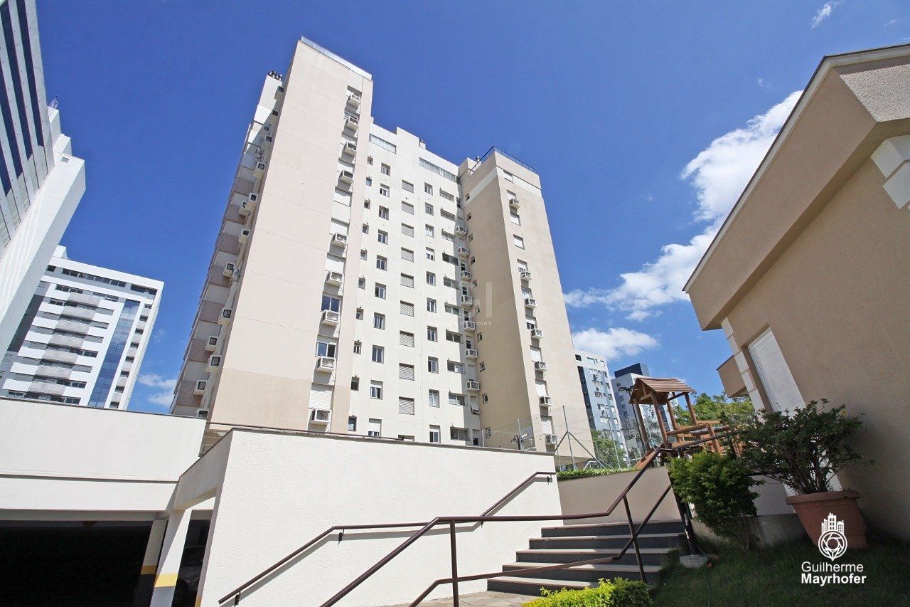 Apartamento de 3 quartos, suíte e 2 vagas de garagem bairro Chácara das Pedras
