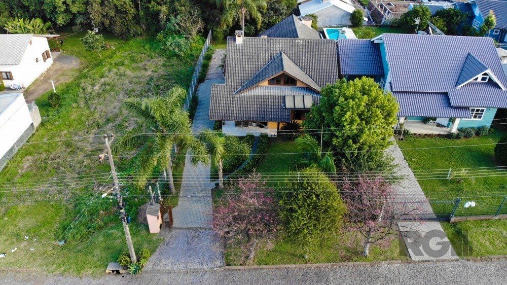 Casa à venda com 3 quartos, 200m² - Foto 22