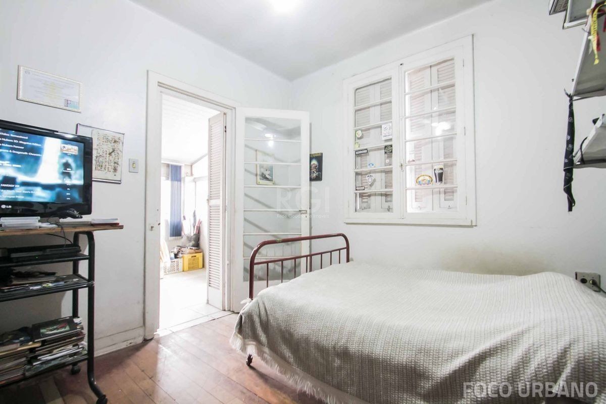 Casa, 4 quartos, 250 m² - Foto 13